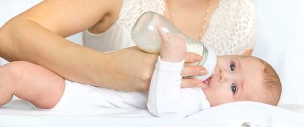 Как прекратить лактацию грудного молока правильно и быстро?