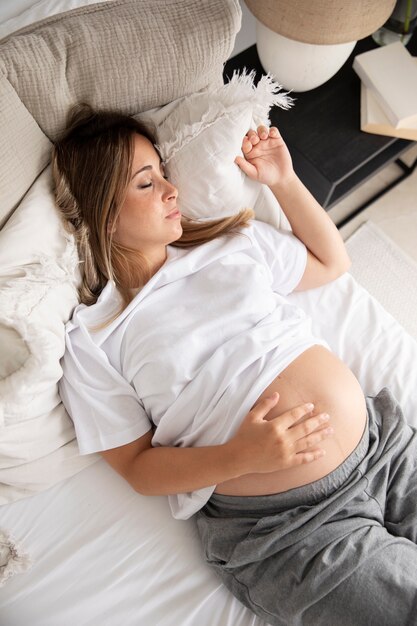 Как избежать дискомфорта на ранних сроках беременности?